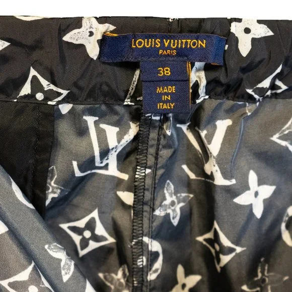 Louis Vuitton Stencil-Effect Monogram Joggers | Size US8, FR38 - Picture 6 of 16